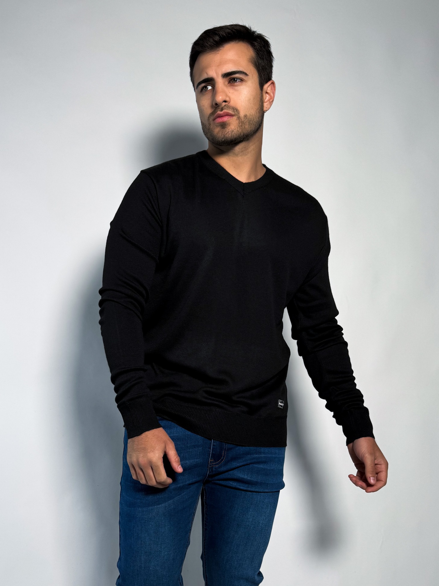 Buzo tejido escote V Amaru