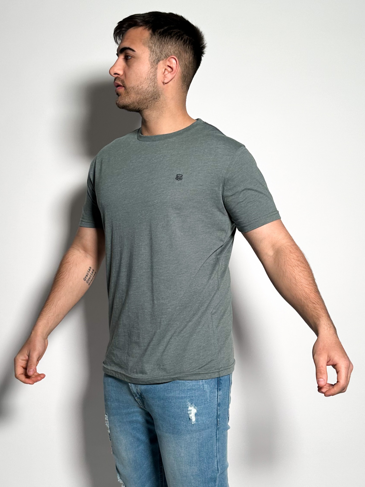 Remera lisa manga corta Timo