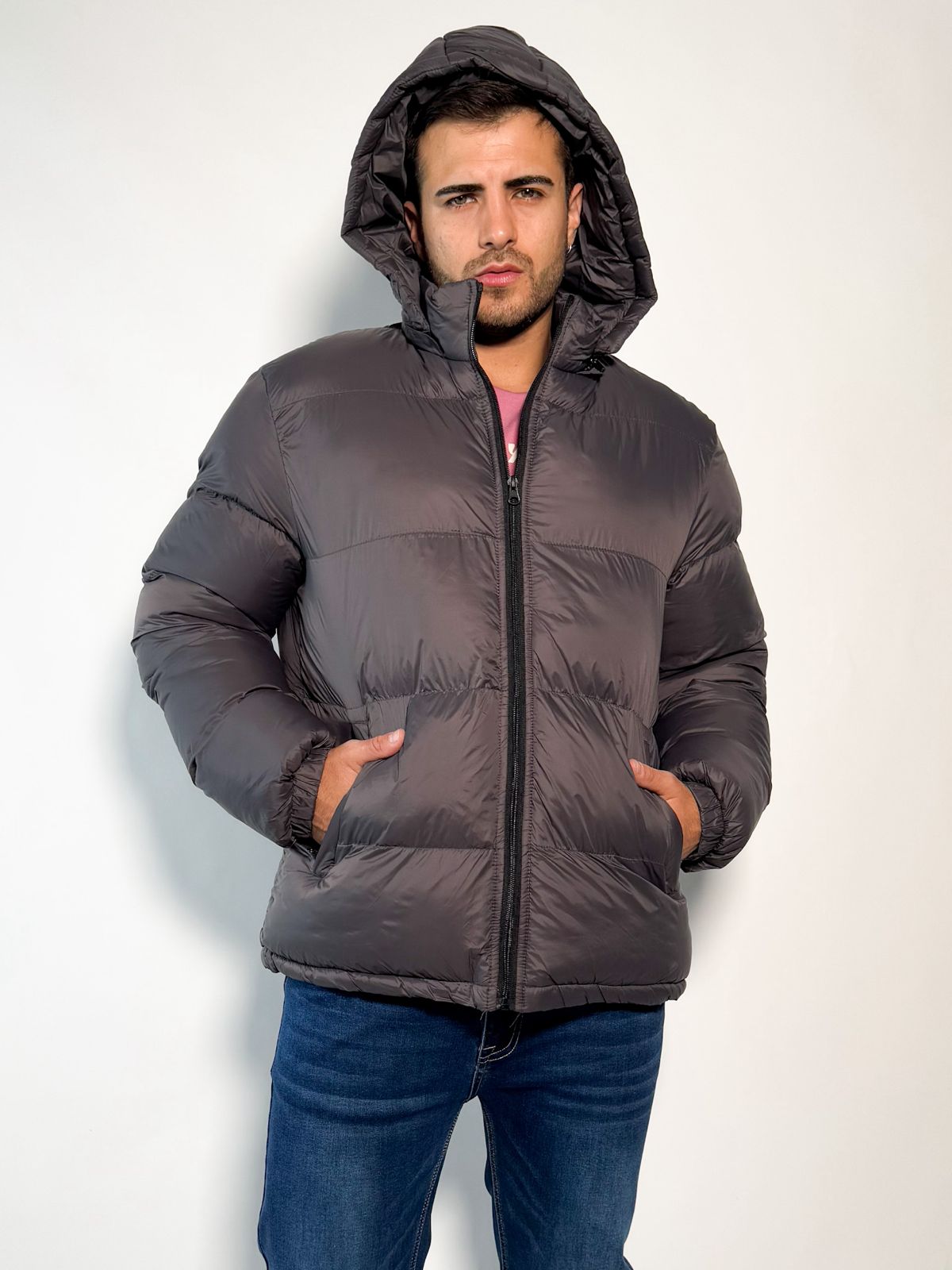 Campera de nylon oversize Taka