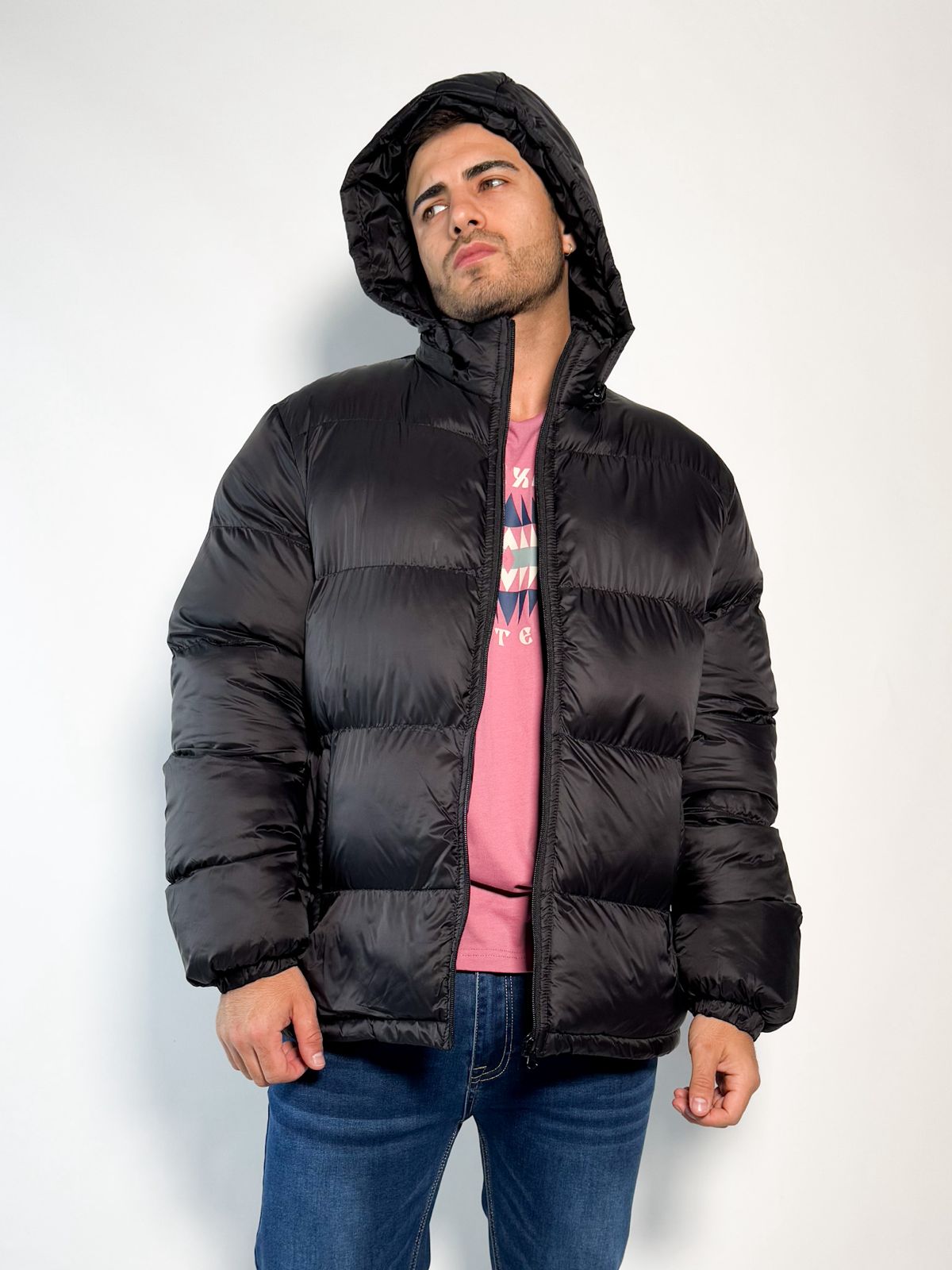 Campera de nylon oversize Taka