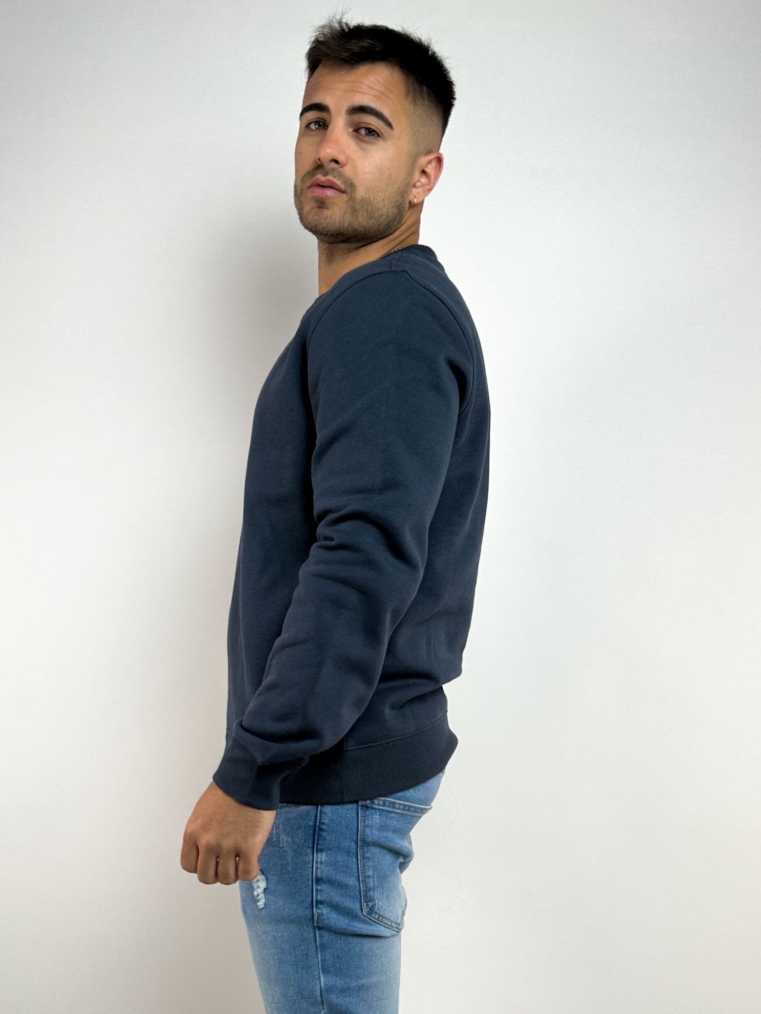 Buzo básico liso Parolo