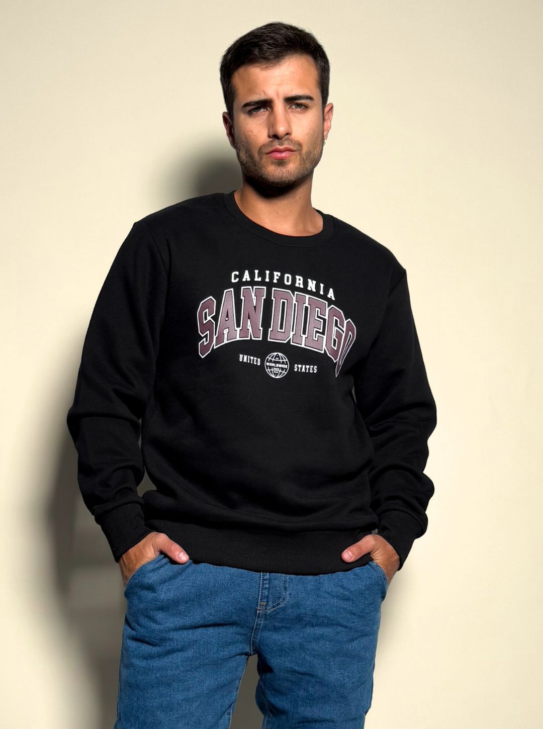 Buzo de algodon con estampa Einar 