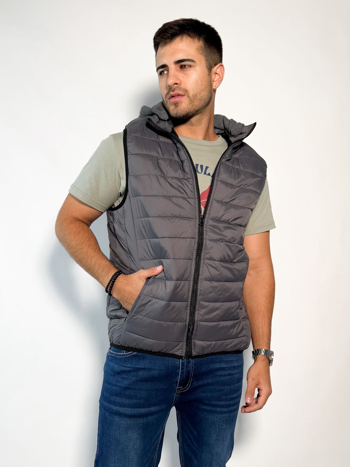 Chaleco con capucha desmontable Timon 