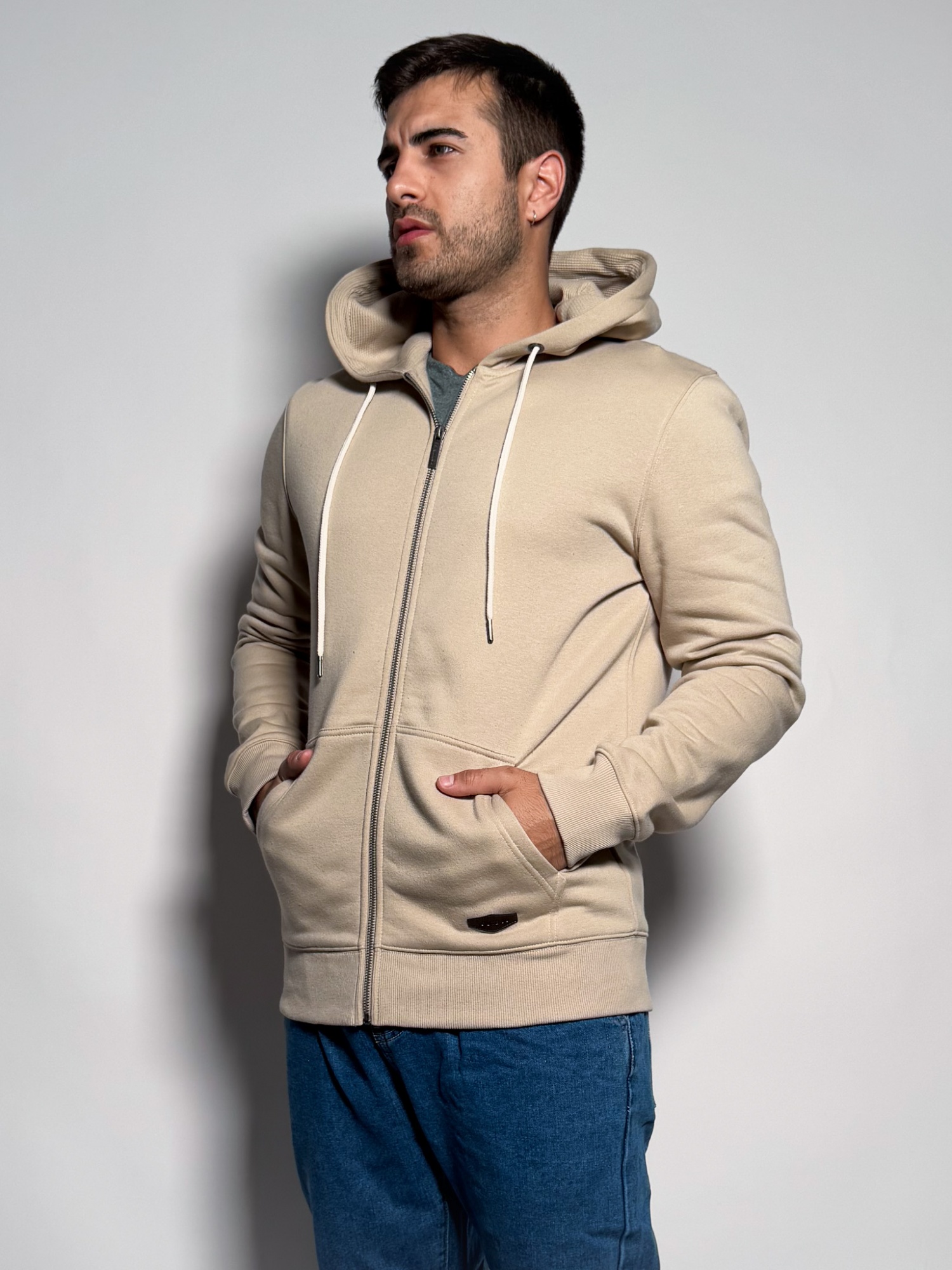 Campera de felpa con capucha Anantol 