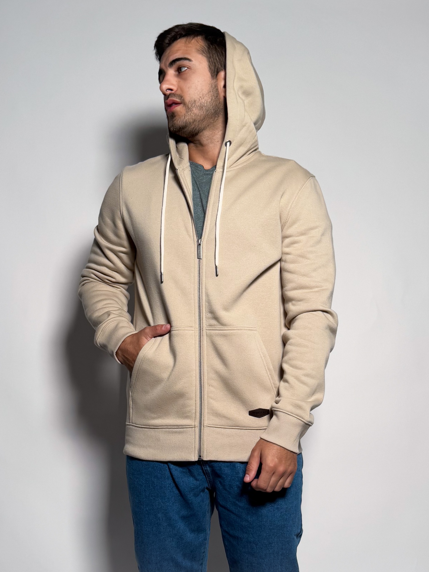 Campera de felpa con capucha Anantol 