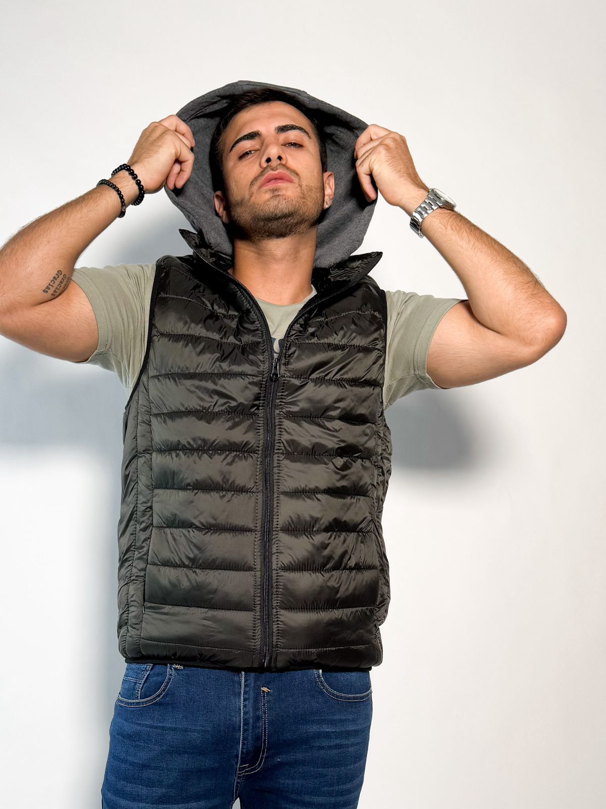 Chaleco con capucha desmontable Timon 