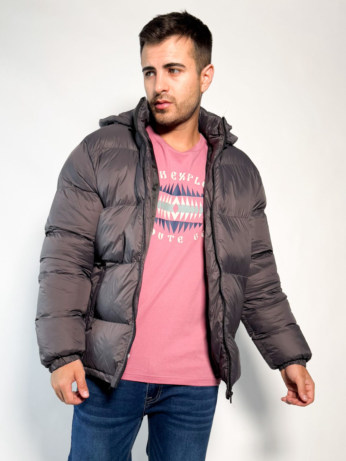 Campera de nylon oversize Taka