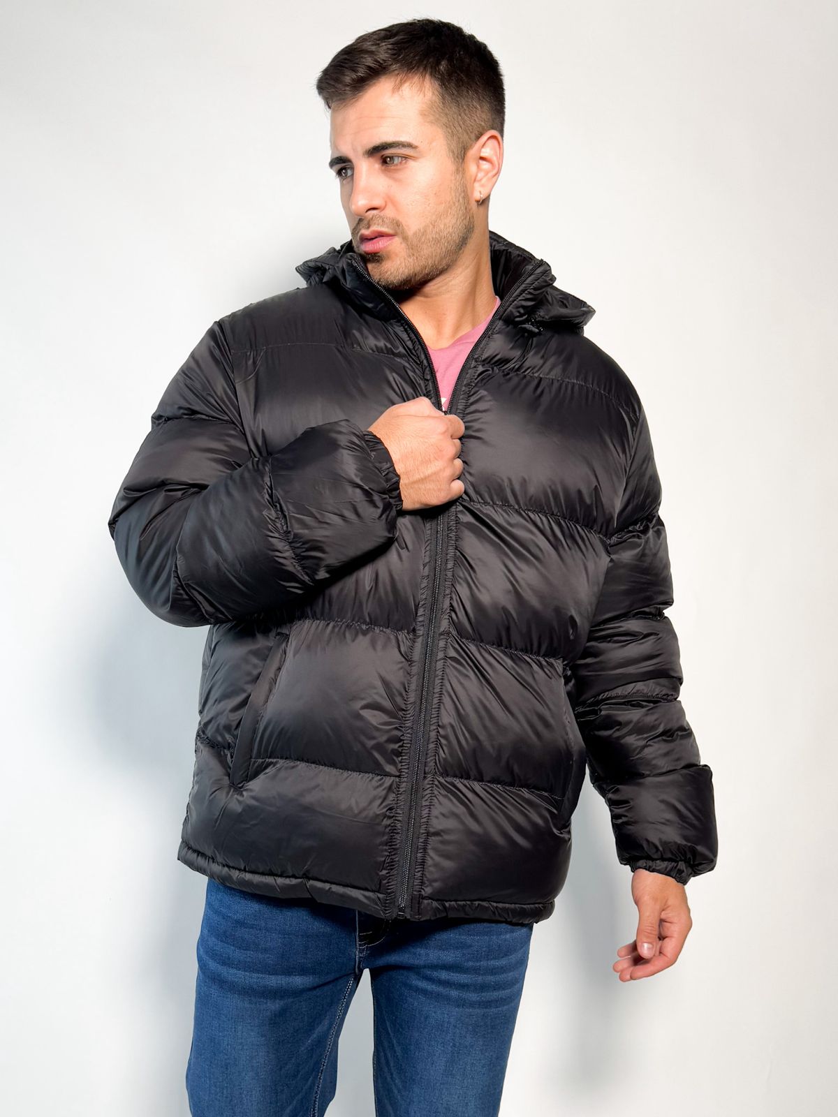 Campera de nylon oversize Taka