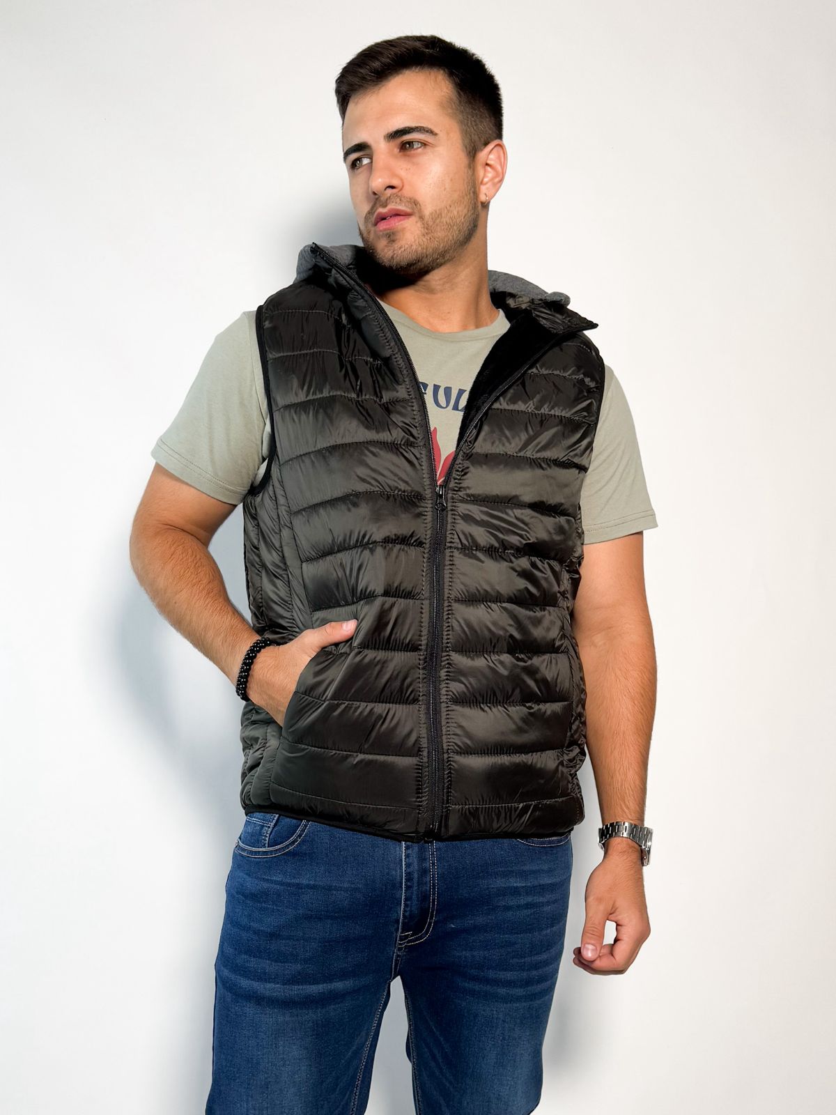 Chaleco con capucha desmontable Timon 