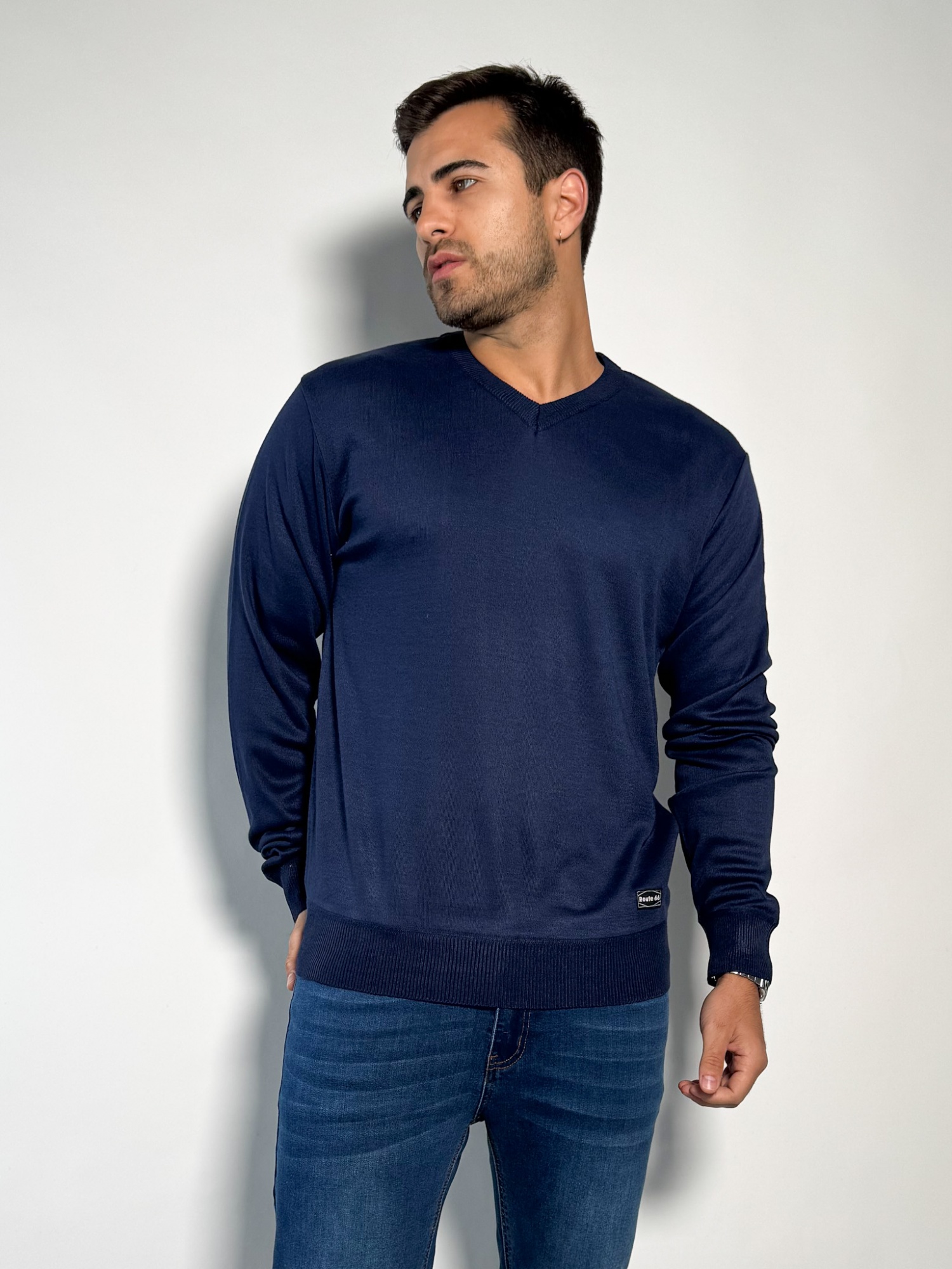 Buzo tejido escote V Amaru