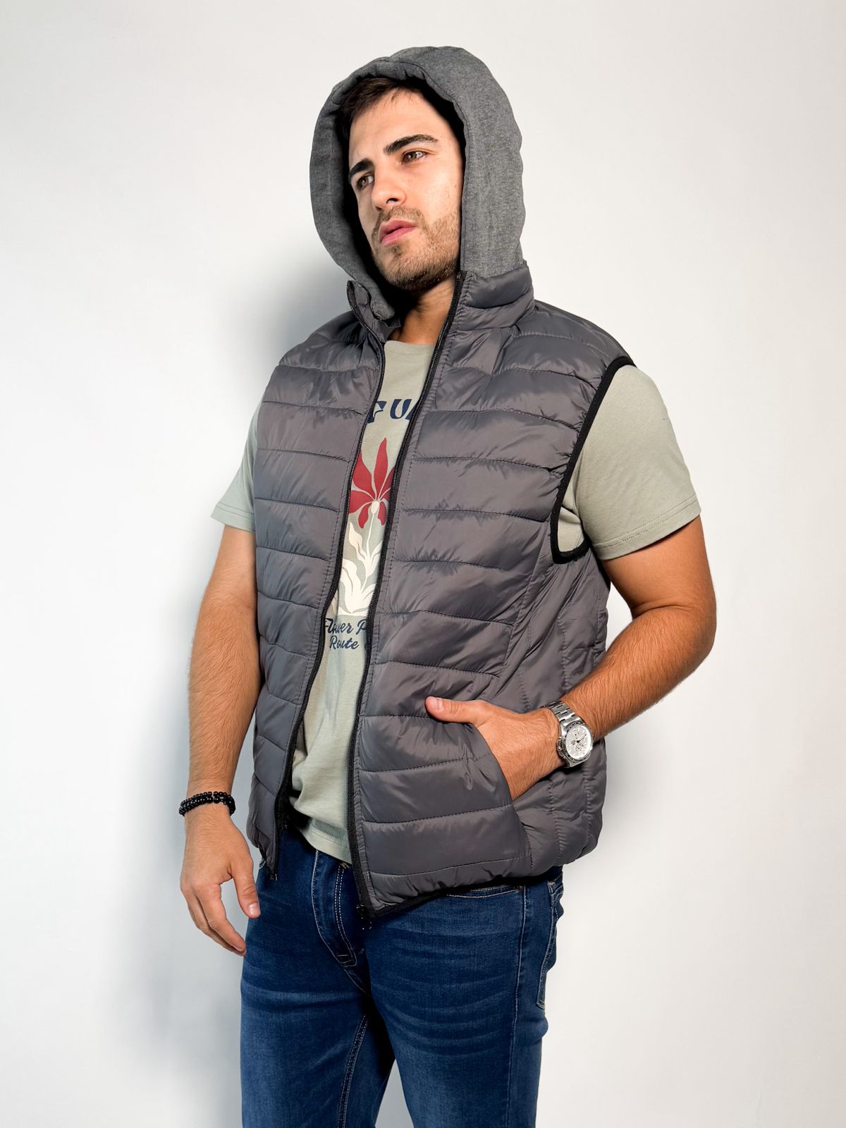 Chaleco con capucha desmontable Timon 