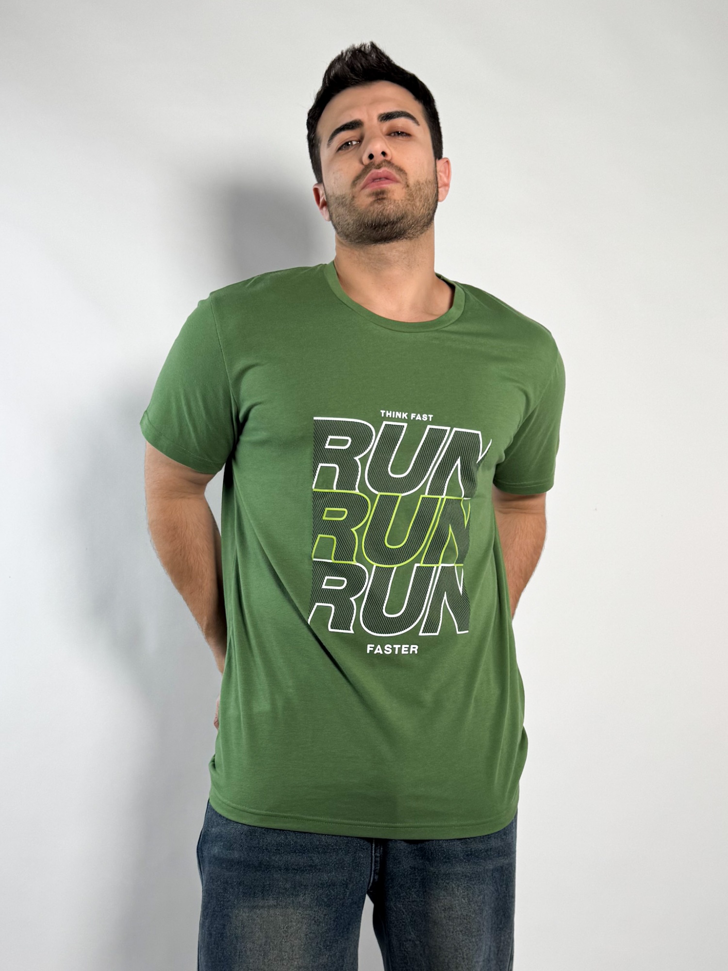 Remera estampada Ale