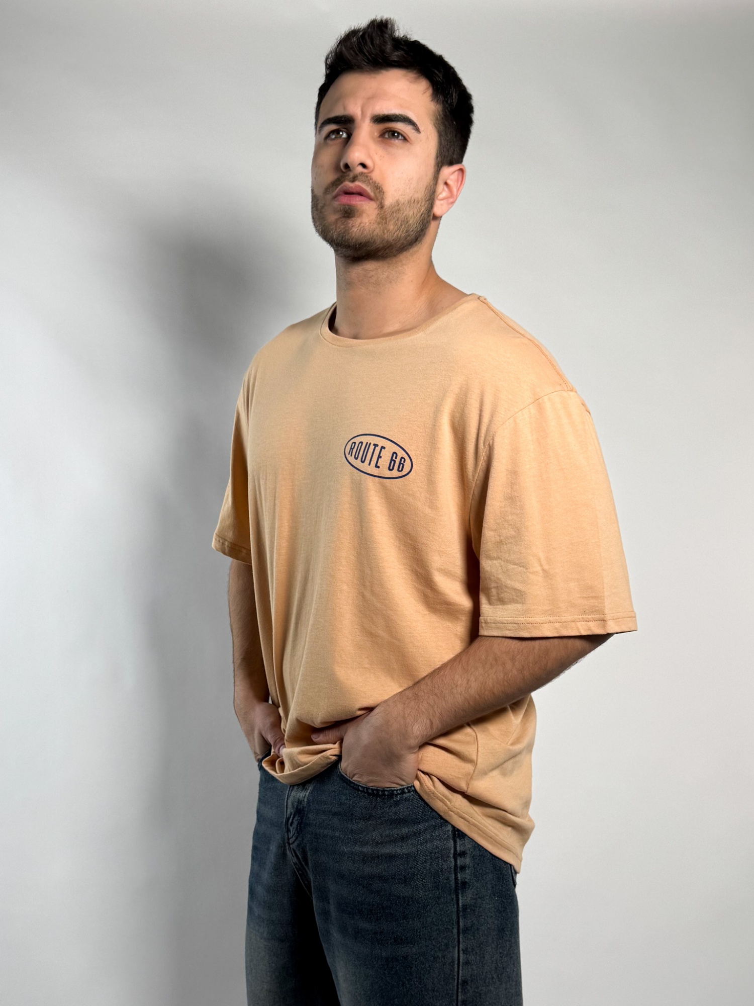 Remera oversize con estampa Polino