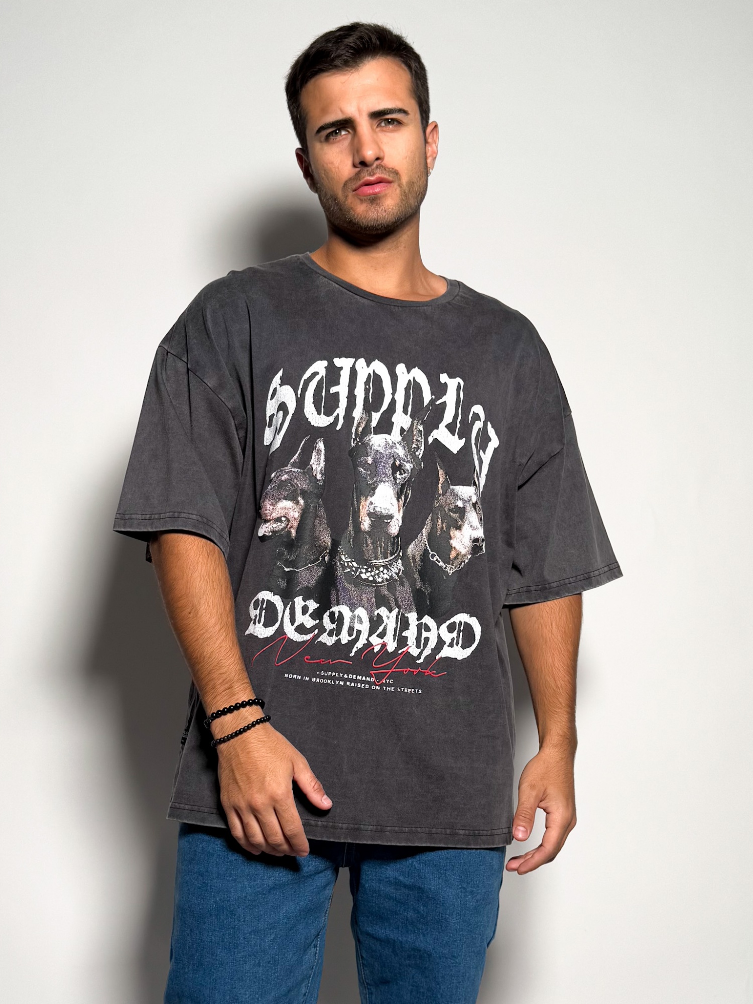 Remera oversize con estampas Efrain 